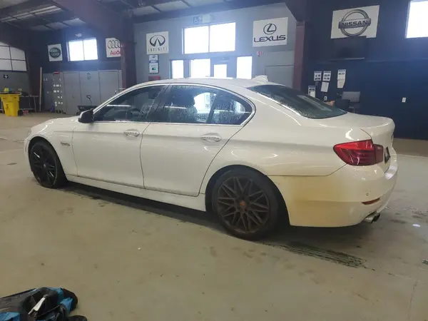 WBA5A7C53GG150816 2016 BMW 5ER - Image 2