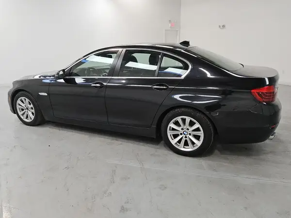 WBA5A7C54GG145981 2016 BMW 5ER - Image 2
