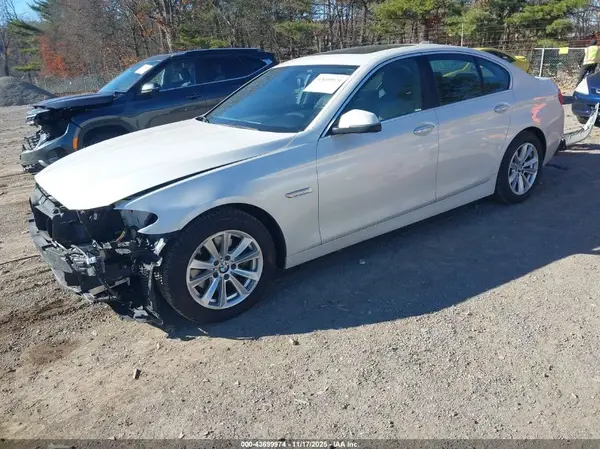 WBA5A7C54GG642612 2016 BMW 5ER - Image 2