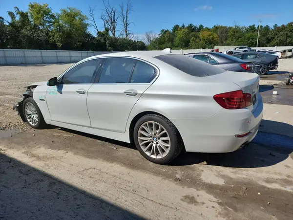 WBA5A7C55GG145617 2016 BMW 5ER - Image 2