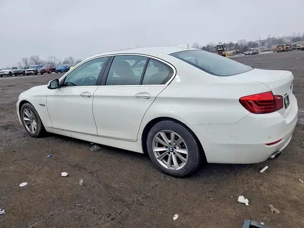 WBA5A7C55GG147724 2016 BMW 5ER - Image 2