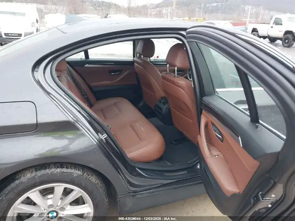 WBA5A7C56GG643390 2016 BMW 5ER - Image 8
