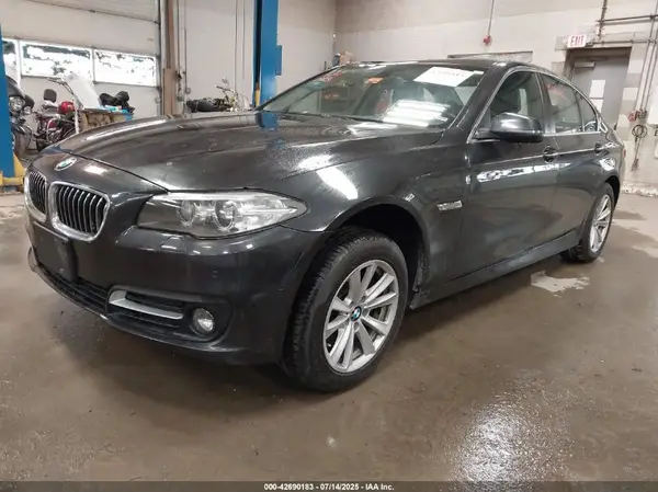 WBA5A7C57GG147949 2016 BMW 5ER - Image 2