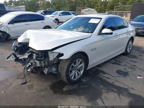 WBA5A7C57GG150463 2016 BMW 5ER - Image 2