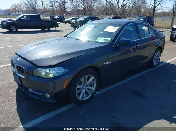 WBA5A7C57GG643205 2016 BMW 5ER - Image 2