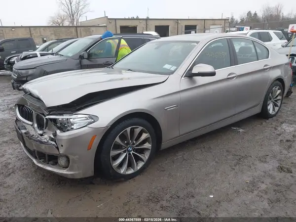 WBA5A7C58GG144543 2016 BMW 5ER - Image 2