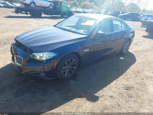 WBA5A7C58GG148186 2016 BMW 5ER - Image 2
