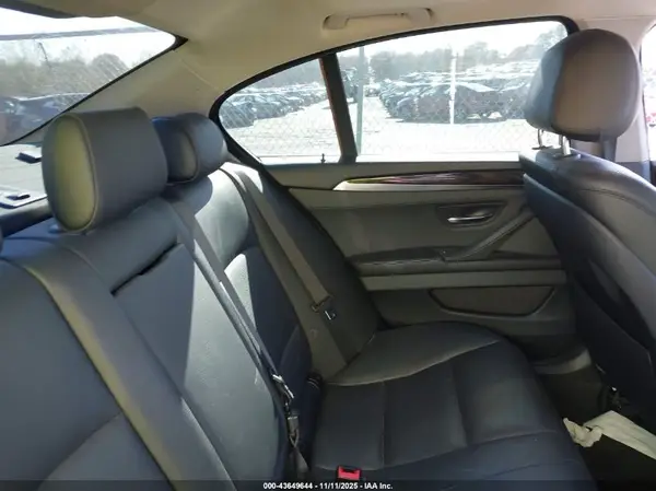 WBA5A7C58GG151797 2016 BMW 5ER - Image 8