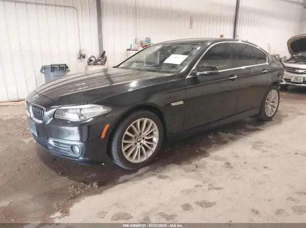 WBA5A7C58GG152304 2016 BMW 5ER - Image 2