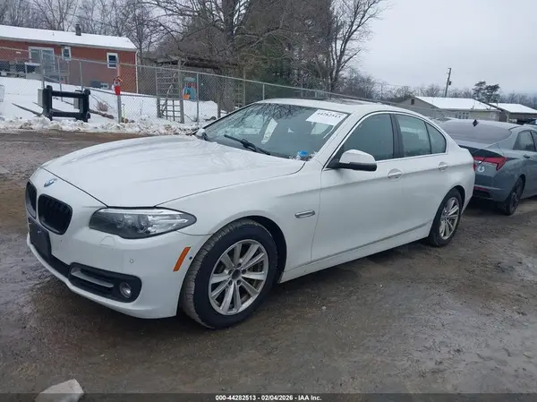 WBA5A7C58GG642631 2016 BMW 5ER - Image 2