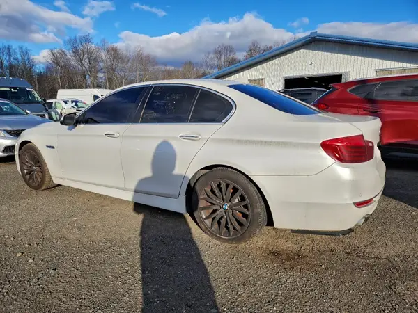 WBA5A7C59GG146396 2016 BMW 5ER - Image 2