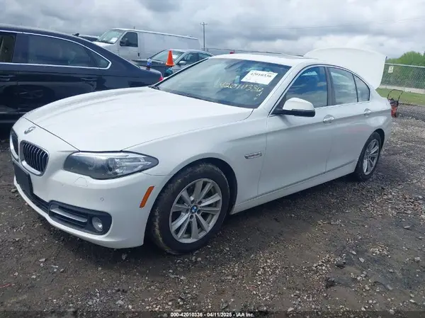 WBA5A7C59GG147936 2016 BMW 5ER - Image 2