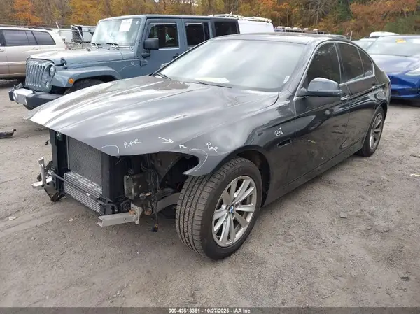 WBA5A7C59GG148391 2016 BMW 5ER - Image 2