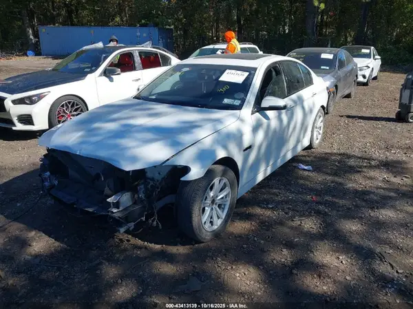 WBA5A7C59GG642864 2016 BMW 5ER - Image 2