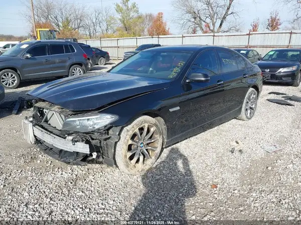 WBA5A7C5XGG146102 2016 BMW 5ER - Image 2