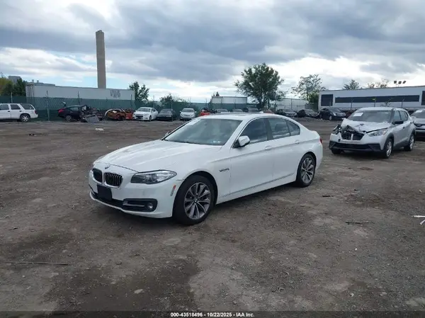 WBA5A7C5XGG147461 2016 BMW 5ER - Image 2