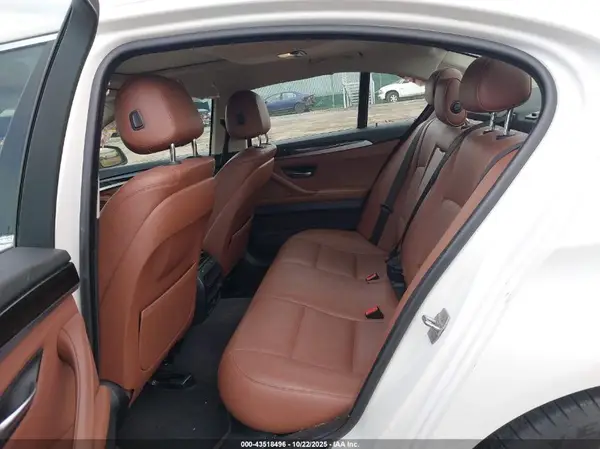 WBA5A7C5XGG147461 2016 BMW 5ER - Image 8