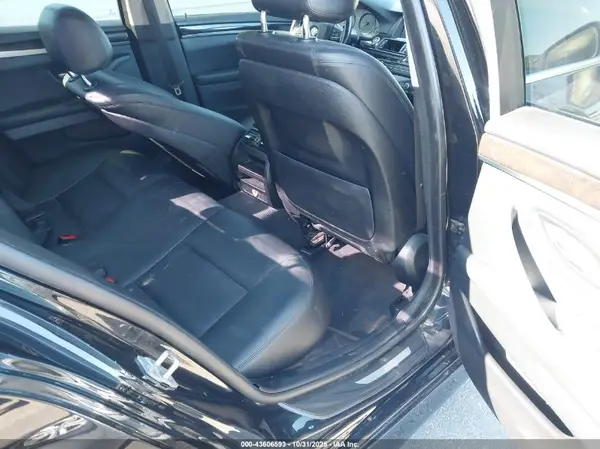 WBA5A7C5XGG150540 2016 BMW 5ER - Image 8