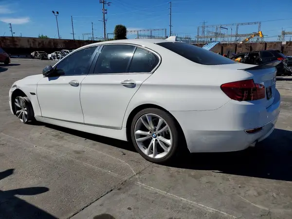 WBA5B1C50GG133403 2016 BMW 5ER - Image 2