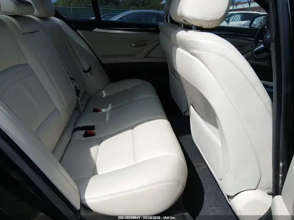 WBA5B1C51GG133216 2016 BMW 5ER - Image 8