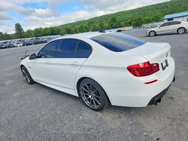 WBA5B1C51GG133846 2016 BMW 5ER - Image 2