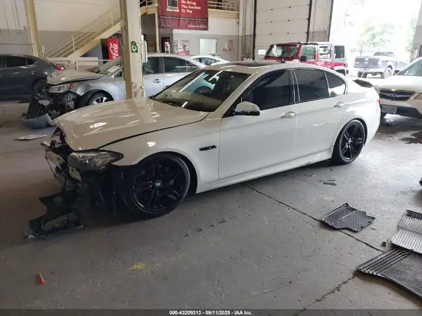 WBA5B1C53GG134707 2016 BMW 5ER - Image 2