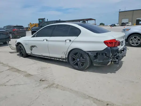 WBA5B1C54GG134389 2016 BMW 5ER - Image 2