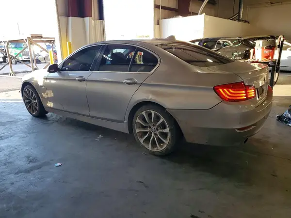 WBA5B1C58GG130099 2016 BMW 5ER - Image 2