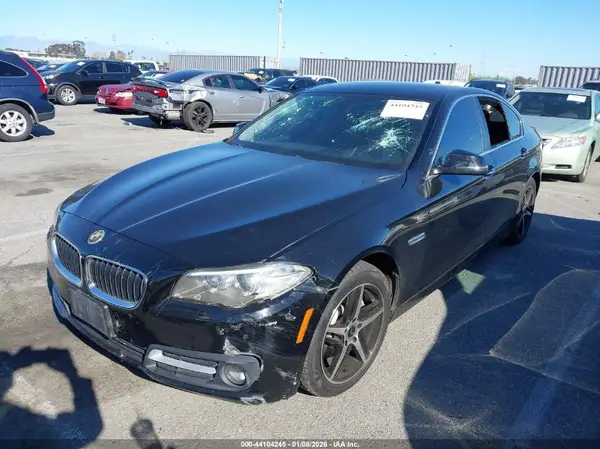 WBA5B1C58GG552390 2016 BMW 5ER - Image 2