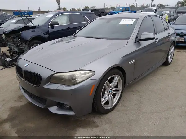 WBA5B1C5XGG128922 2016 BMW 5ER - Image 2