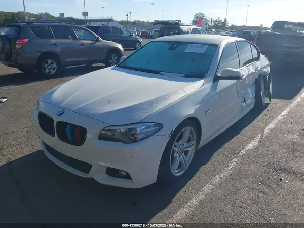 WBA5B1C5XGG132212 2016 BMW 5ER - Image 2