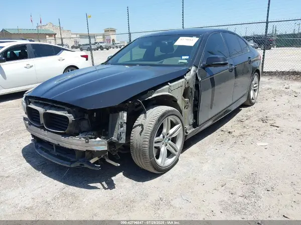 WBA5B1C5XGG132761 2016 BMW 5ER - Image 2