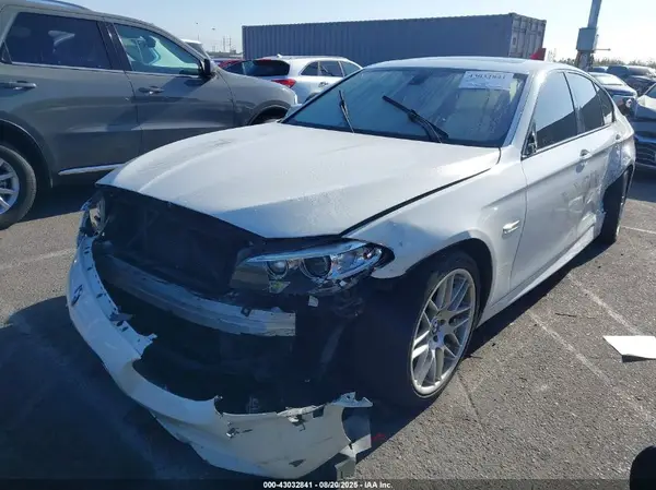 WBA5B1C5XGG551676 2016 BMW 5ER - Image 2
