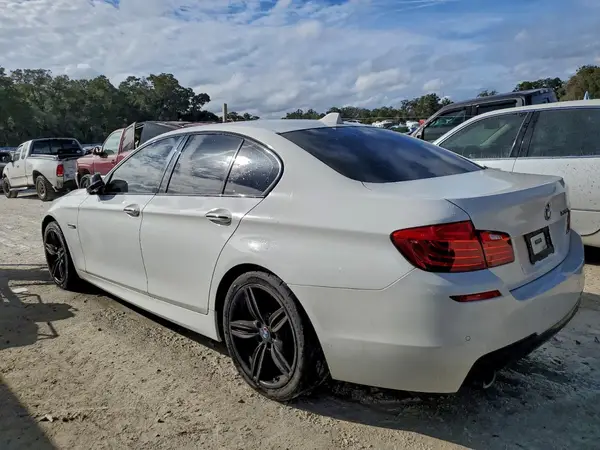 WBA5B1C5XGG553203 2016 BMW 5ER - Image 2