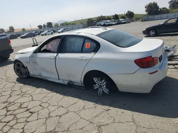 WBA5B1C5XGG553783 2016 BMW 5ER - Image 2