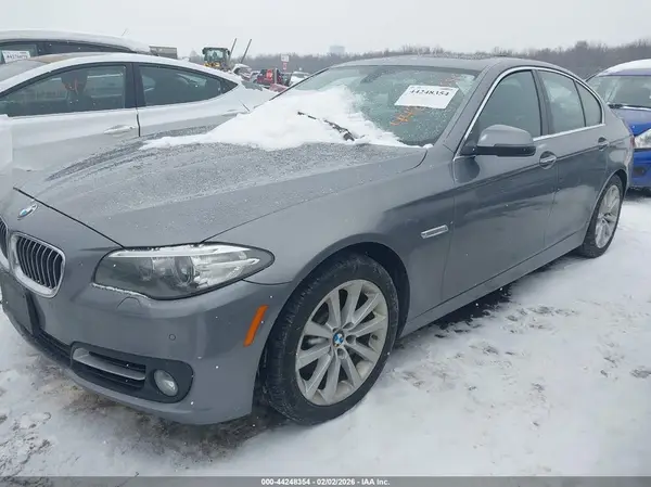 WBA5B3C53GG257547 2016 BMW 5ER - Image 2