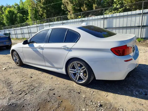 WBA5B3C55GG252799 2016 BMW 5ER - Image 2