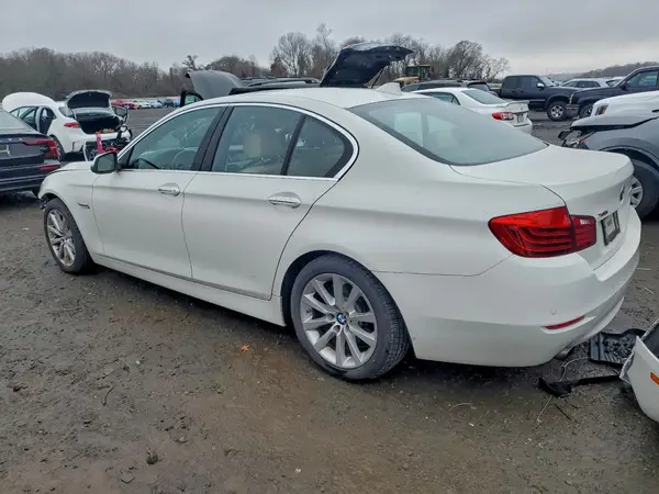 WBA5B3C55GG258540 2016 BMW 5ER - Image 2