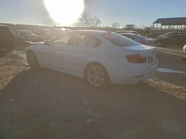 WBA5B3C57GG255199 2016 BMW 5ER - Image 2