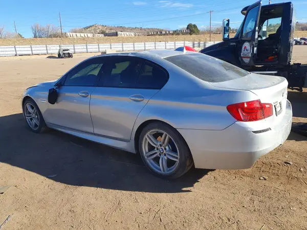 WBA5B3C57GG255607 2016 BMW 5ER - Image 2