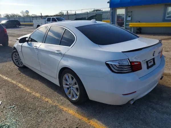 WBA5B3C58GD549793 2016 BMW 5ER - Image 2