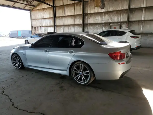 WBA5B3C5XGG260980 2016 BMW 5ER - Image 2
