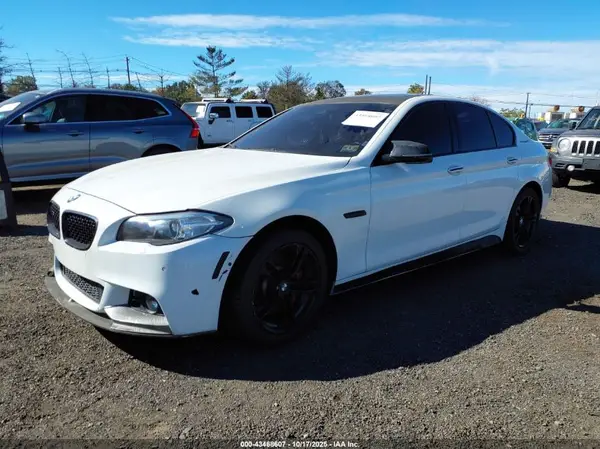 WBA5E1C53GD062917 2016 BMW 5ER - Image 2
