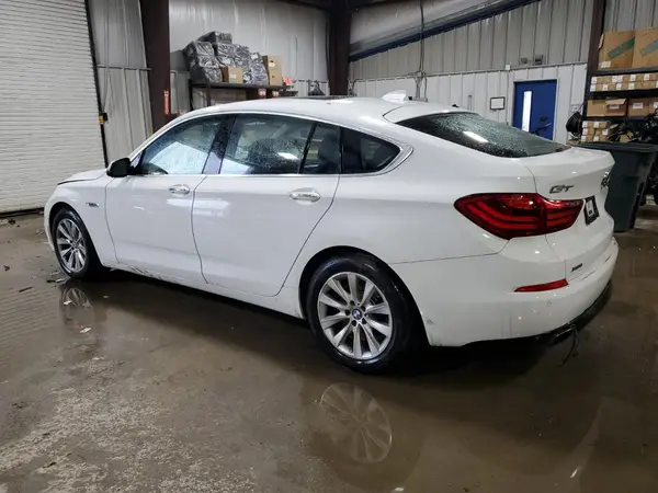 WBA5M0C32HD085344 2017 BMW 5ER - Image 2