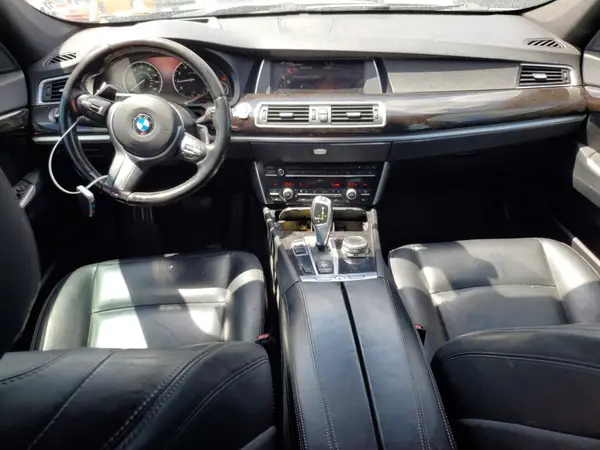 WBA5M2C32HG499346 2017 BMW 5ER - Image 8