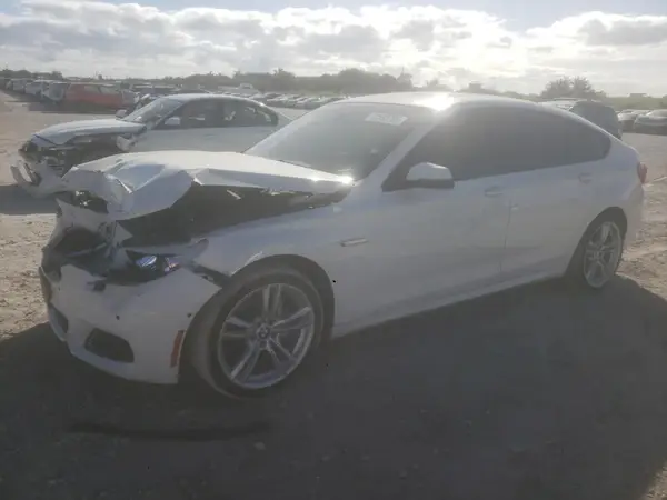WBA5M2C52GG499010 2016 BMW 5ER - Image 1