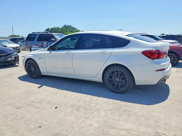 WBA5M2C58HG499160 2017 BMW 5ER - Image 2