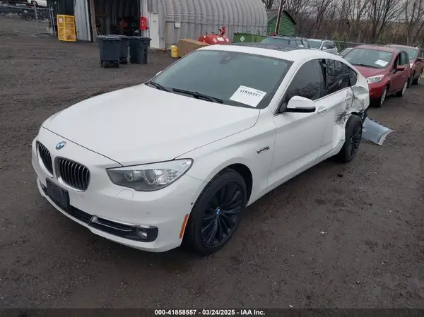 WBA5M4C50GD186812 2016 BMW 5ER - Image 2
