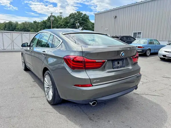 WBA5M4C57GD186581 2016 BMW 5ER - Image 2