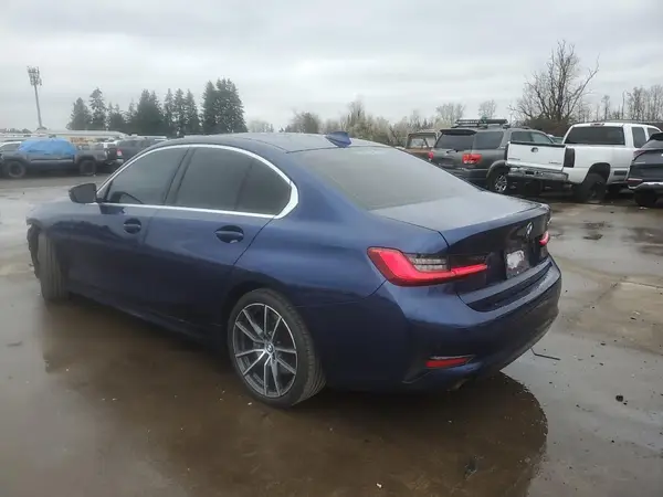 WBA5R1C50KAJ99375 2019 BMW 3ER - Image 2